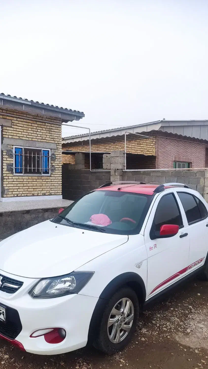 کوییک سفید قرمز|خودرو سواری و وانت|گنبد کاووس, |دیوار