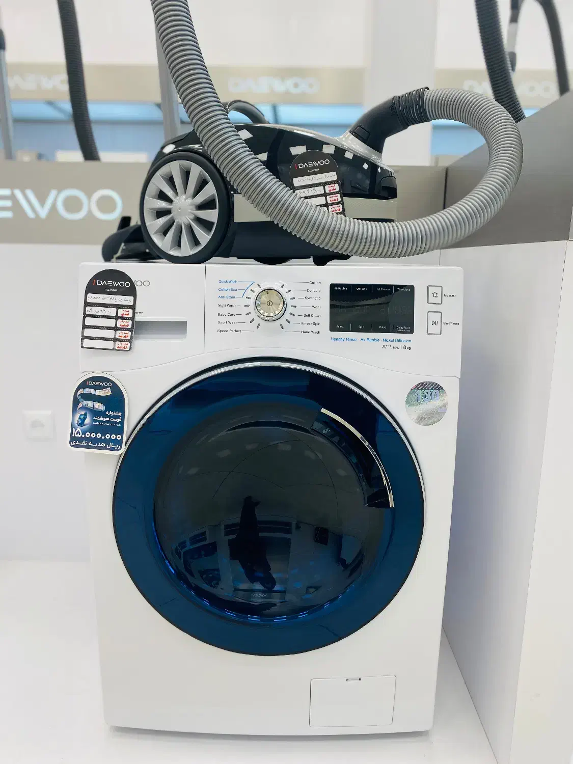 لباسشویی نمایشگاهی دوو زیرقیمت|ماشین لباسشویی و خشککن لباس|خمین, |دیوار