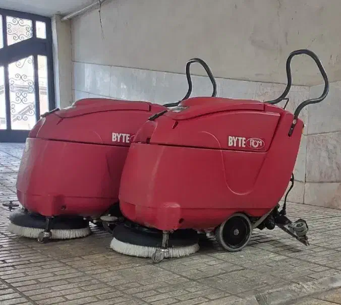 خدمات اسکرابر صنعتی|ماشین‌آلات صنعتی|ری, علایین|دیوار