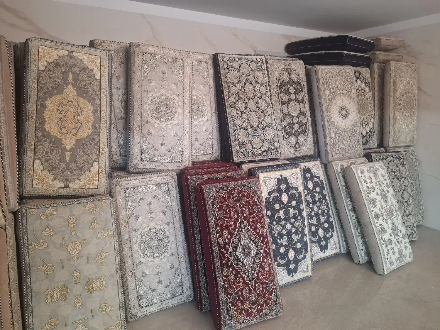 پشتی ۱۲۰۰شانه با تراکم ۳۶۰۰|پشتی|شهریار, شهریار|دیوار