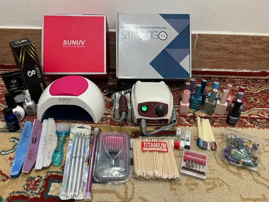 وسایل کاشت ناخن|آرایشگاه و سالنهای زیبایی|دورود, |دیوار