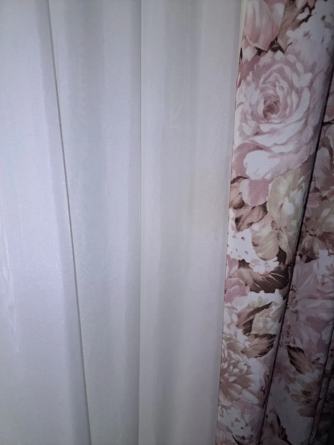 پرده|پرده، رانر، رومیزی|کرج, ساسانی (قلمستان)|دیوار