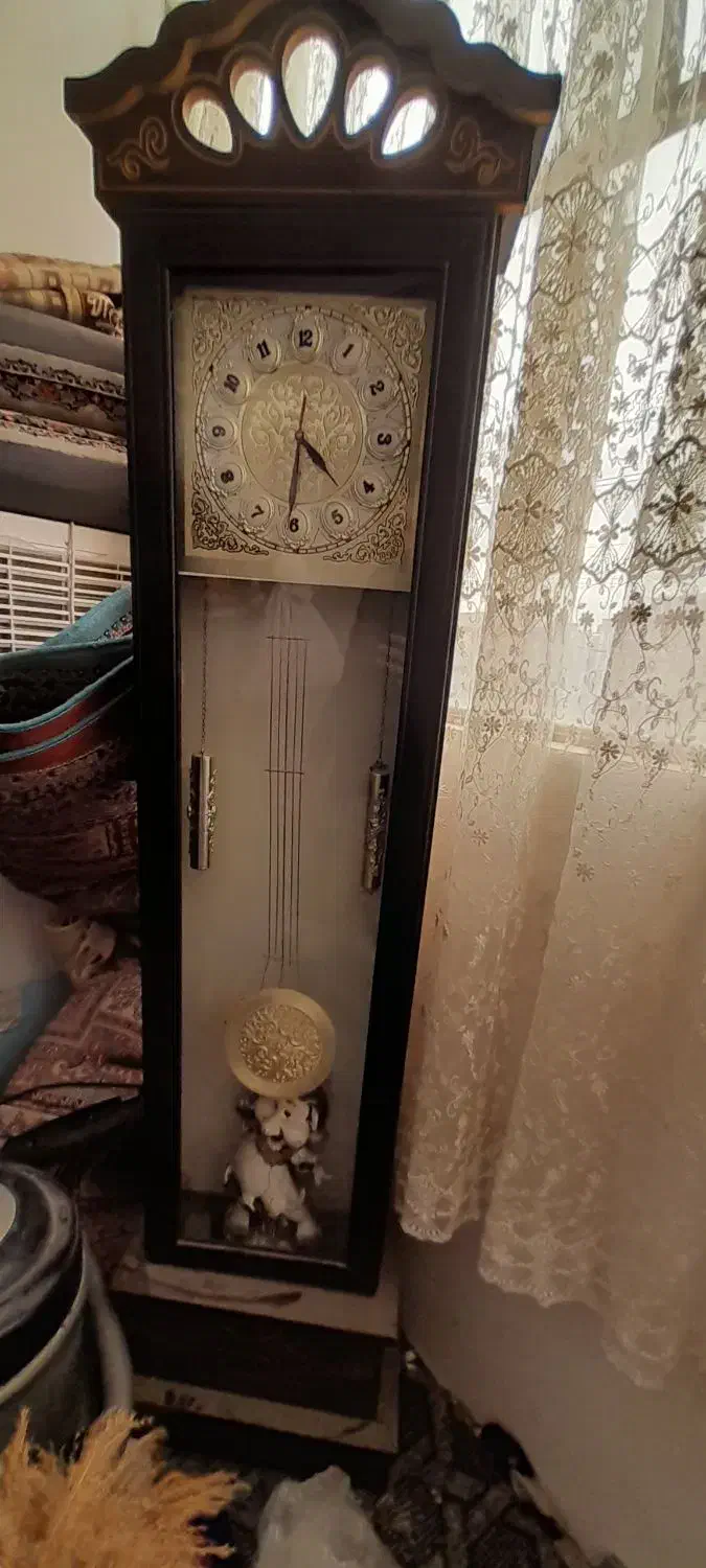 گنجه و ساعت  ایستاده|بوفه، ویترین، کنسول|مشهد, شهید علی محمدی|دیوار