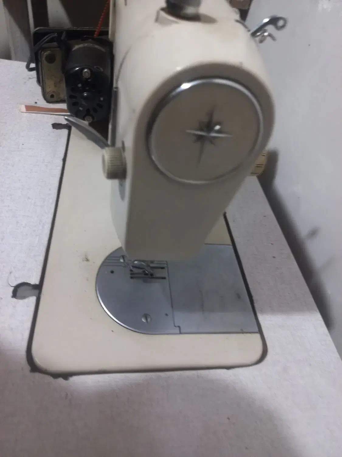 چرخ خیاطی مادگی|چرخ خیاطی و ریسندگی|تهران, افسریه شمالی|دیوار