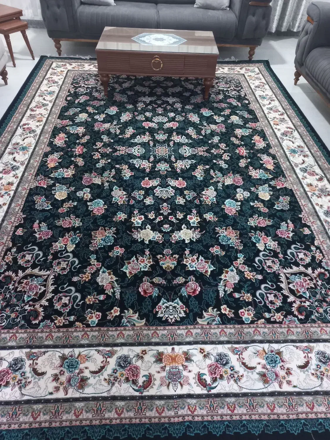 فرش ۹ متری یه جفت|فرش|خاوران, |دیوار