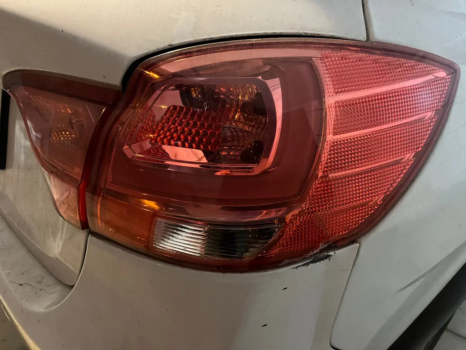 چراغ و مه شکن عقب کوییک|قطعات یدکی و لوازم جانبی|قزوین, |دیوار