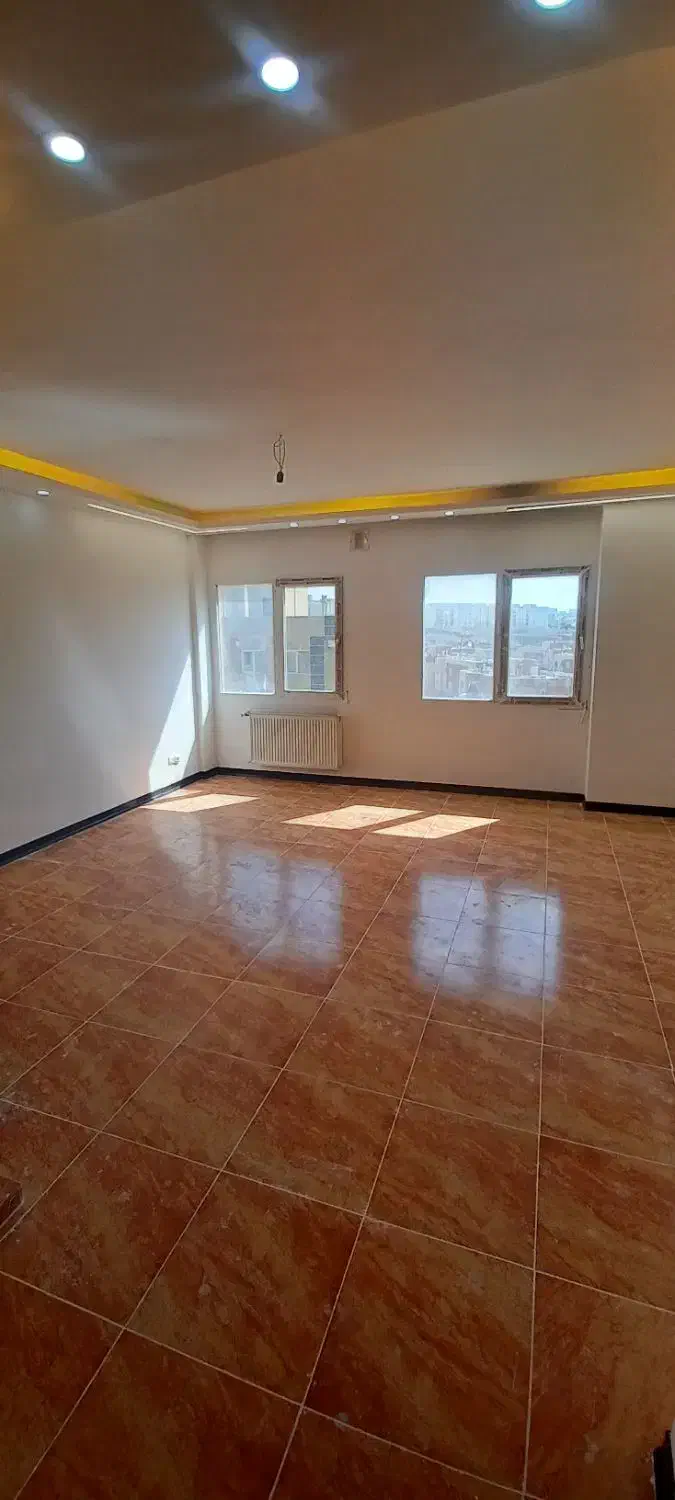 ۸۰ متر ، خوش نقشه ، / نوساز / شیک و مرتب|فروش آپارتمان|هشتگرد, شهرک ایران خودرو|دیوار