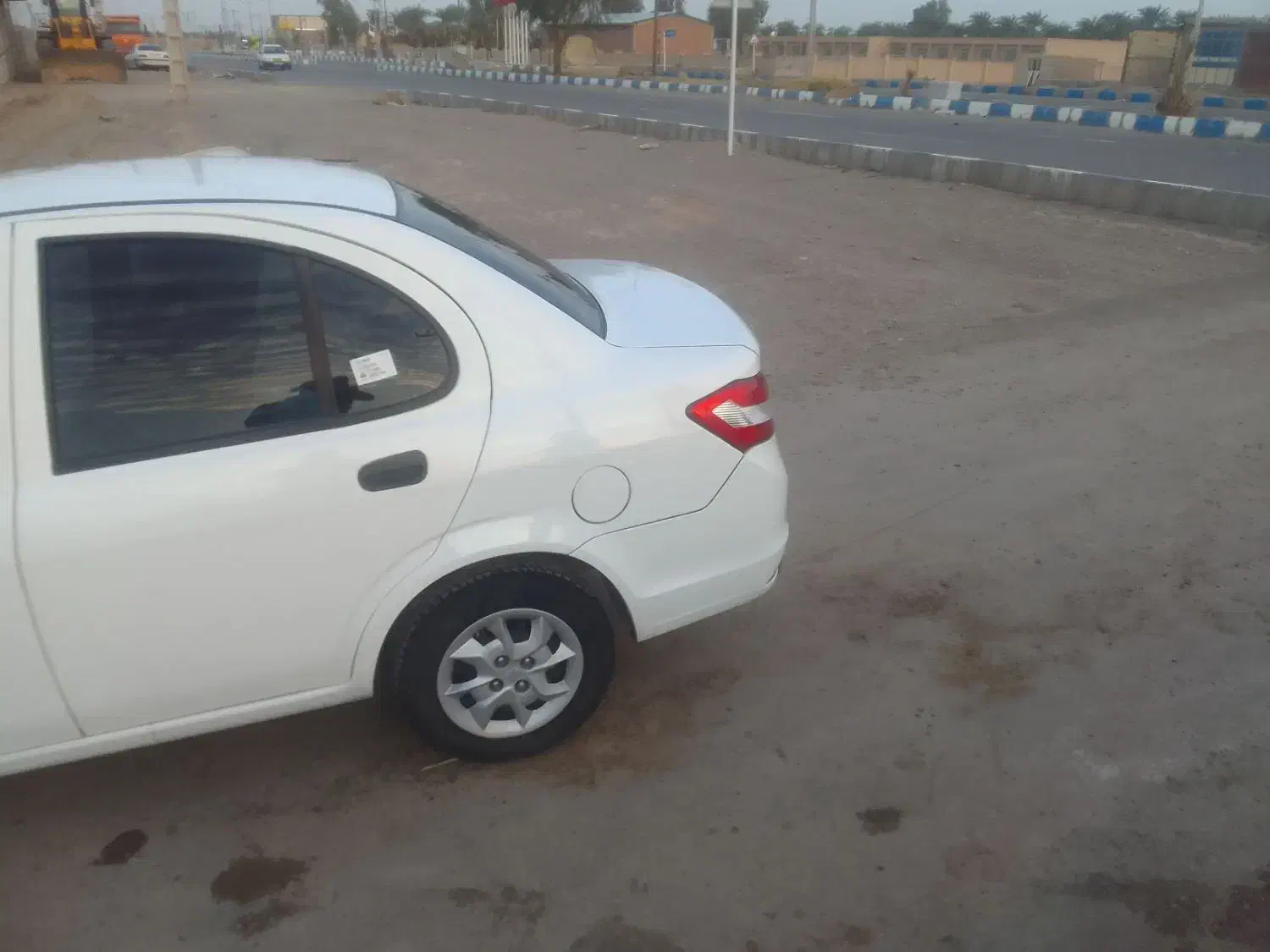 ساینا|خودرو سواری و وانت|بم, |دیوار