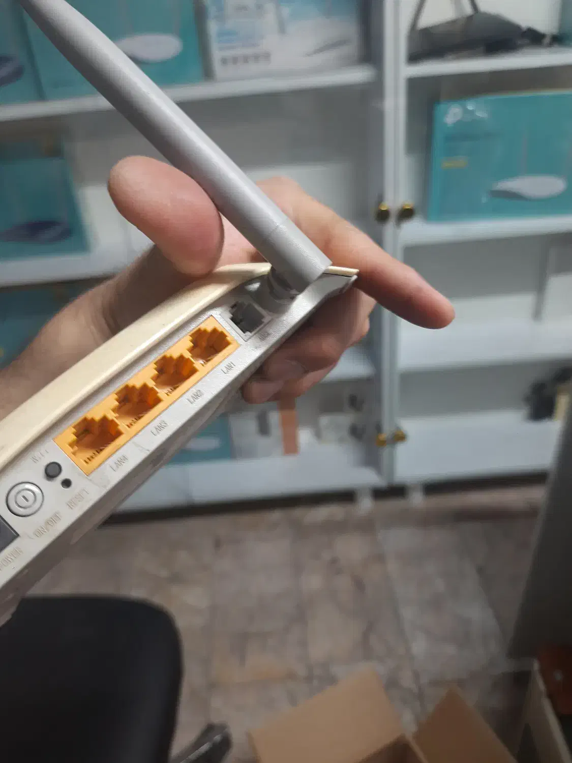 خرید انواع مودم خانگی ، سیم کارتی، جیبی(شیرازیان)|مودم و تجهیزات شبکه|نیشابور, فردوس شمالی|دیوار