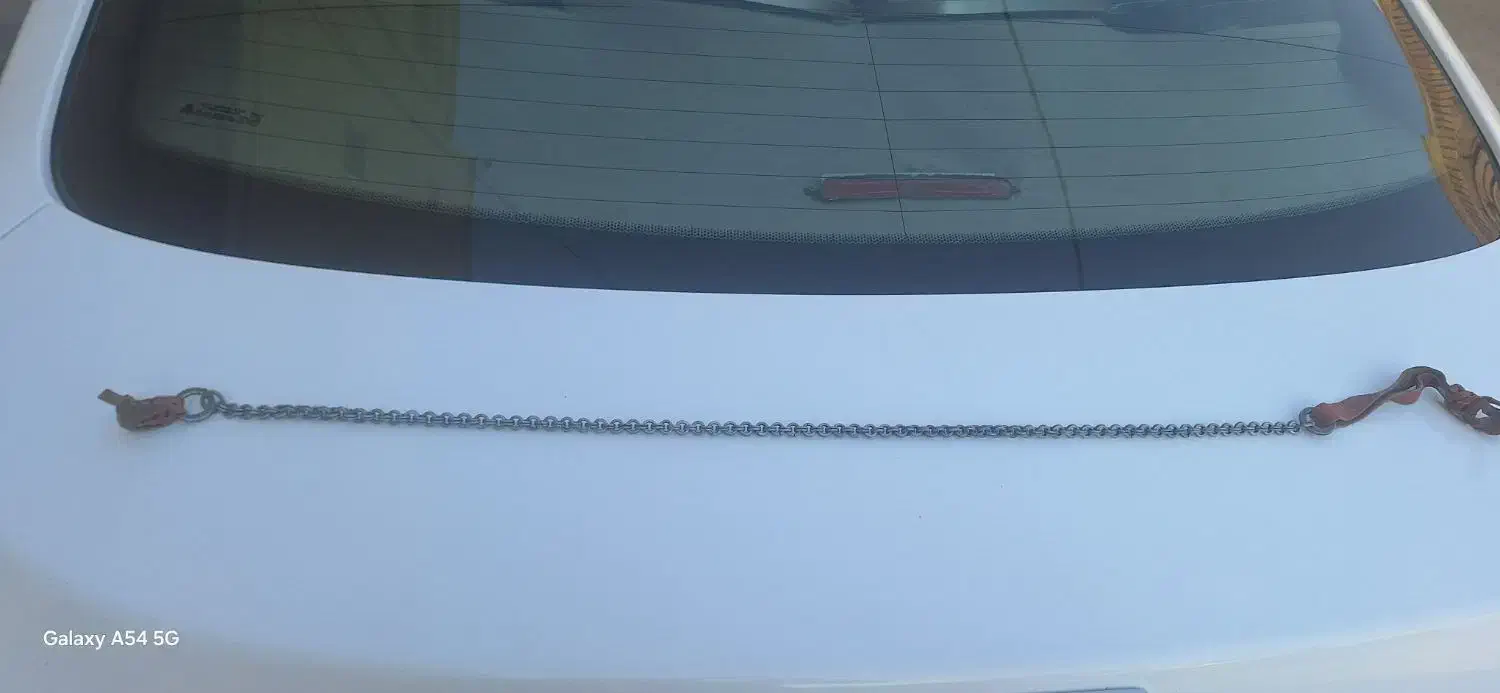 زنجیر یزدی|کلکسیون اشیاء عتیقه|پیر بکران, |دیوار