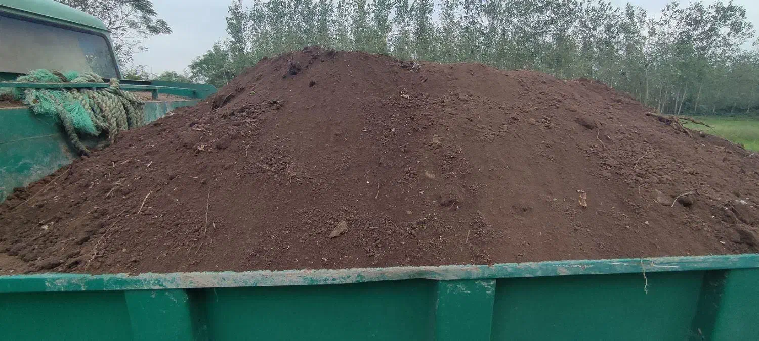 خاک نهال باغچه غنی شده شرکتی|خدمات باغبانی و درختکاری|مشهد, سپاد|دیوار