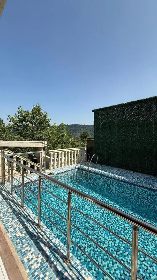 اجاره ویلا دوبلکس استخر ویو تراس جنگل|اجارهٔ کوتاهمدت ویلا و باغ|رشت, شهرک احمد خمینی|دیوار