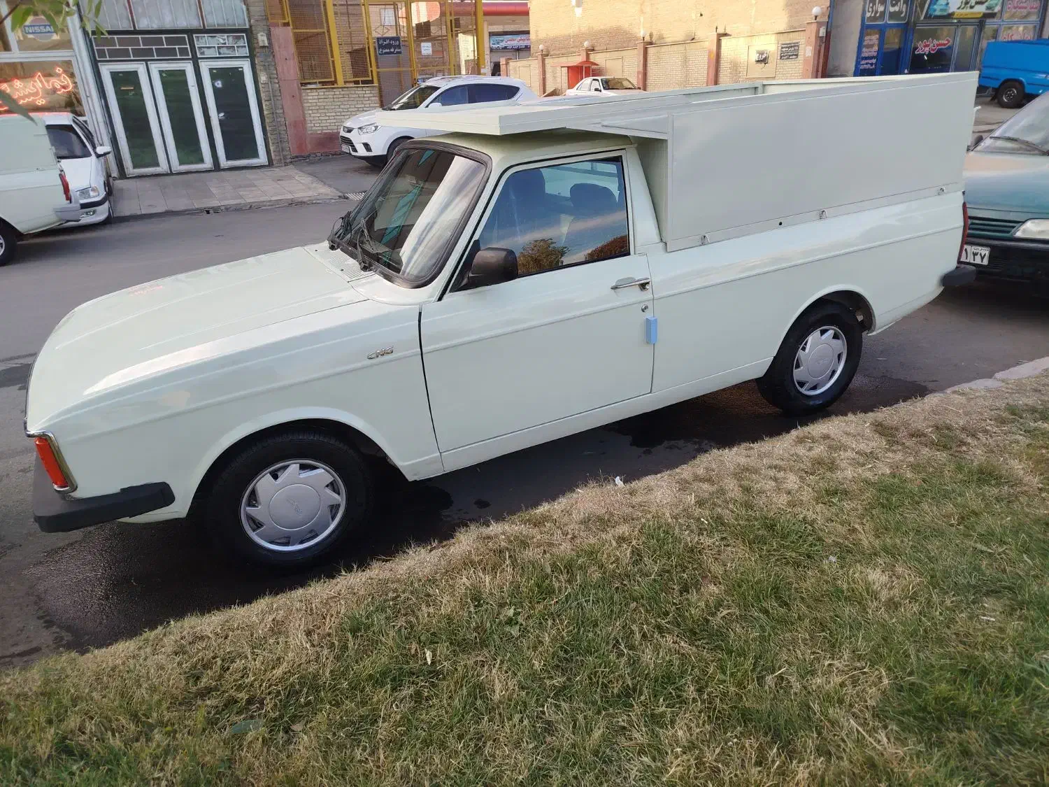 پیکان وانت مدل ۹۰ دوگانه کارخانه کم کارکرد|خودرو سواری و وانت|بوکان, |دیوار