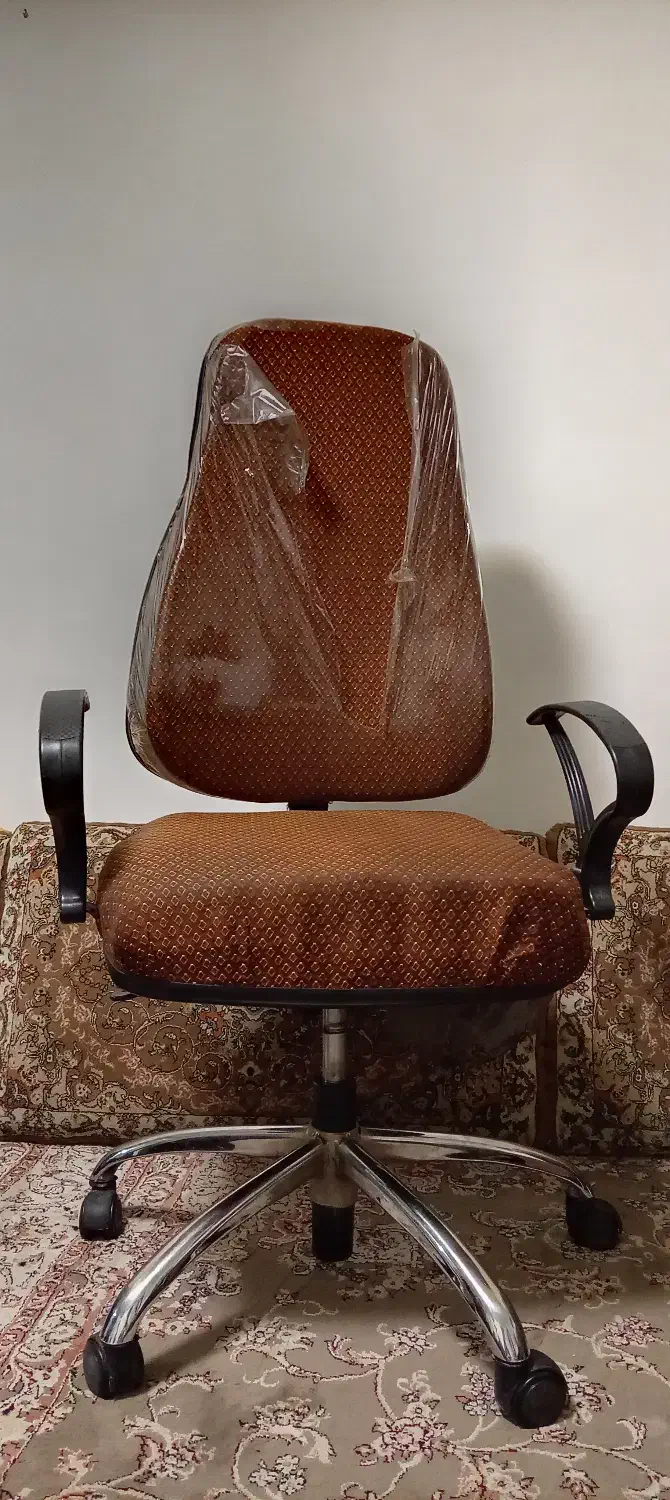 صندلی|مبلمان اداری|سنندج, |دیوار