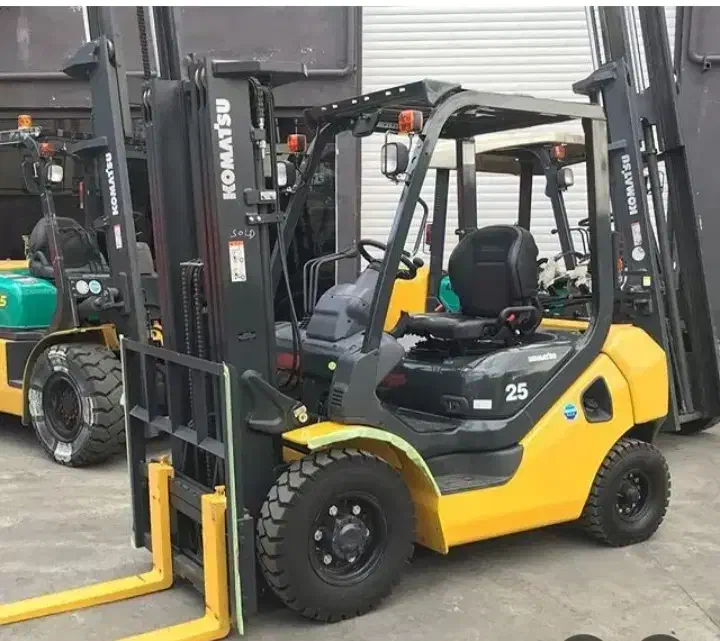 راننده لیفتراک هستم ( پاره وقتی)|خدمات حمل و نقل|رباط‌کریم, رباط‌کریم|دیوار