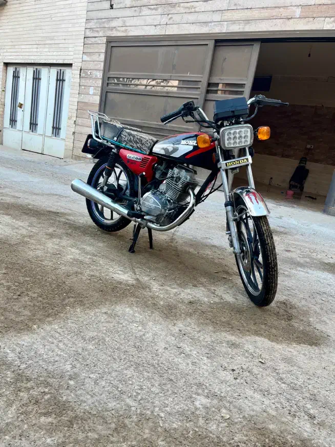 موتور احسان 200|موتورسیکلت|شاهینشهر, بوستان حافظ|دیوار