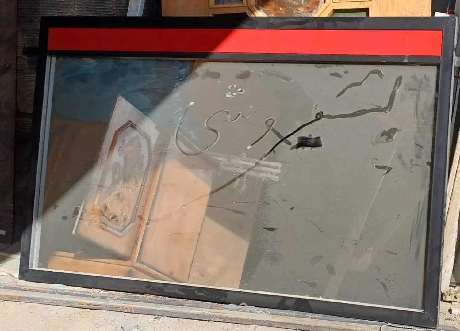 فروش آئینه و ویترین|آرایشگاه و سالنهای زیبایی|برخوار, |دیوار