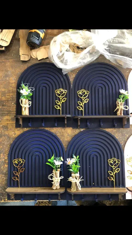 جا کلیدی و آینه|آینه|سنندج, |دیوار