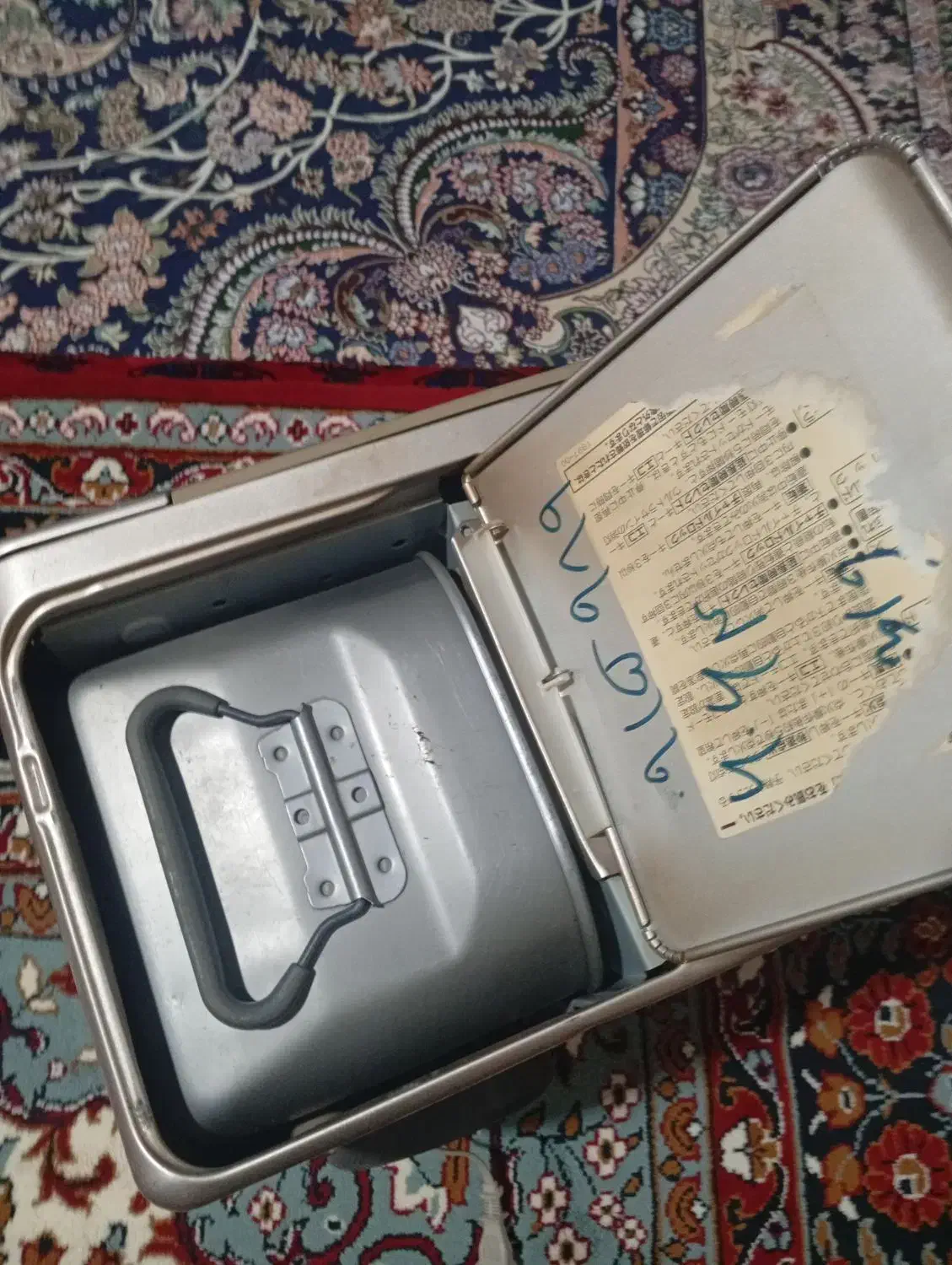 دوتا چراغ برقی نفتی|بخاری، هیتر، شومینه|خاش, |دیوار