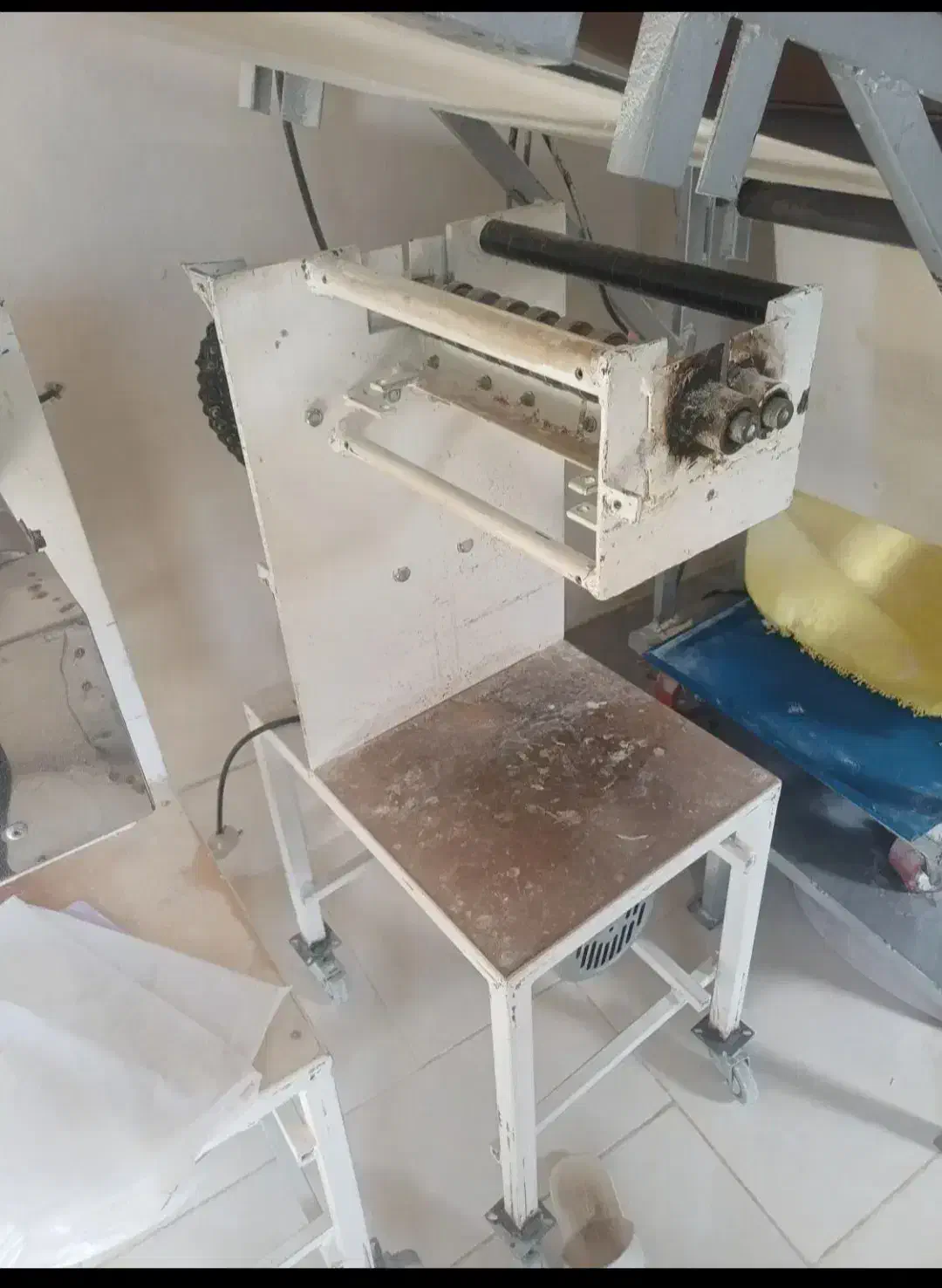 کارگاه رشته بری ( آش-قیش)|ماشینآلات صنعتی|قوچان, |دیوار