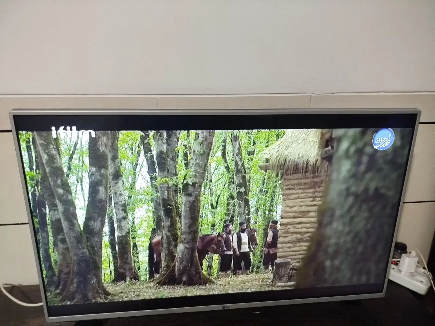 ال ای دی|تلویزیون و پروژکتور|الیگودرز, |دیوار