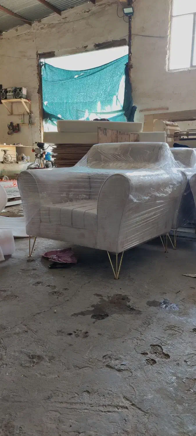 مبل راحتی ۷ نفره|مبلمان خانگی و میز عسلی|آران و بیدگل, |دیوار