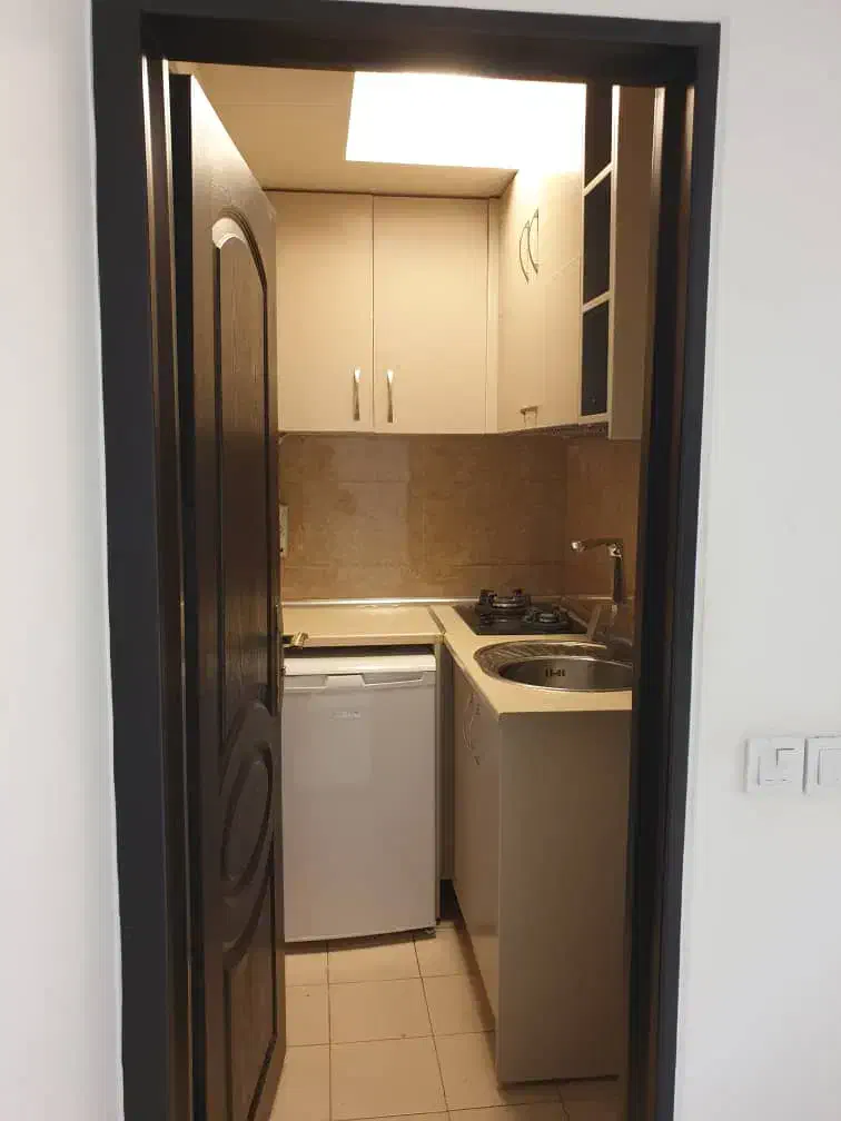 سعادت آبادفول امکانات۸۵متر نوساز تقاطع پاکنژاد سرو