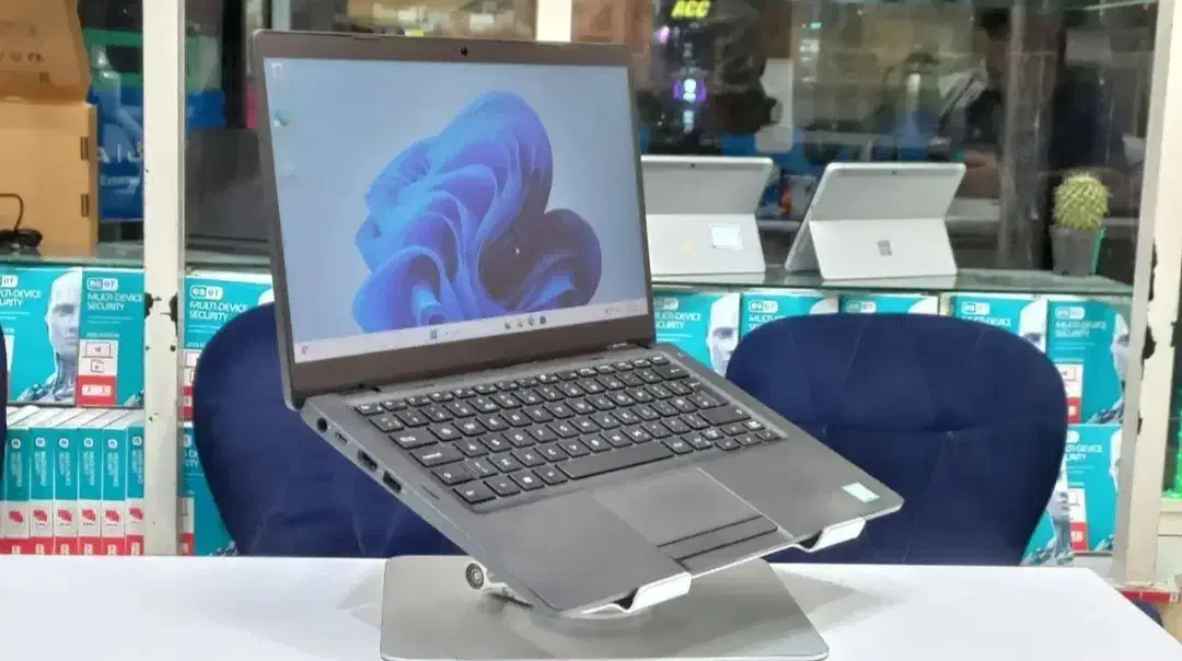 فقط شعبه اصلی ۲۰۰مدل لپتاپ استوک باگارانتی تعویض|رایانه همراه|تهران, میرداماد|دیوار