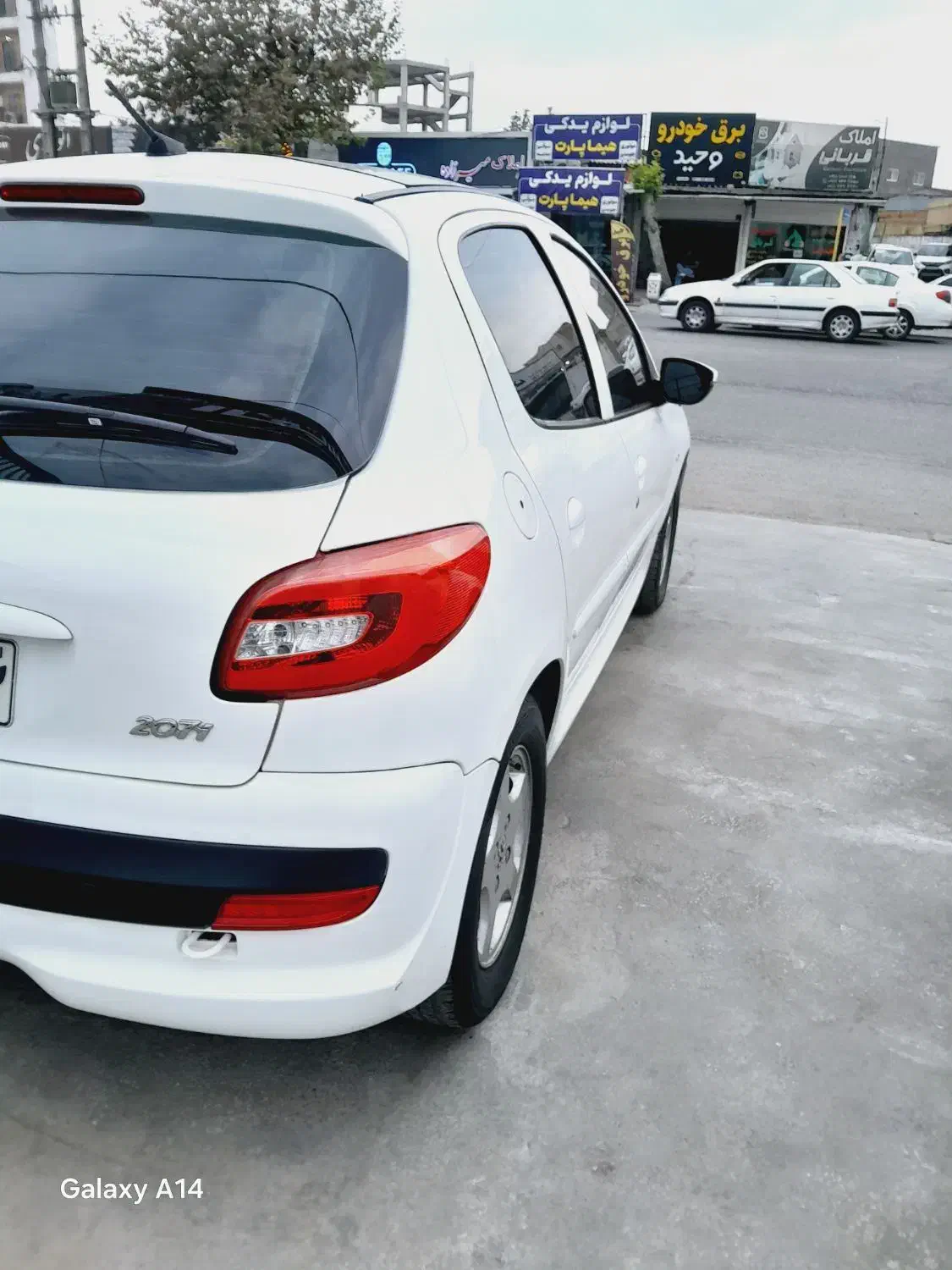 ۲۰۷پانا۱۴۰۰|خودرو سواری و وانت|آمل, |دیوار