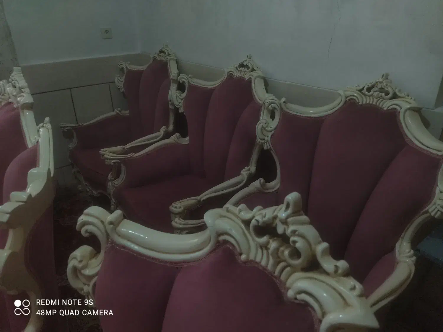 فروش مبل و میز غذاخوری|مبلمان خانگی و میز عسلی|خمین, |دیوار