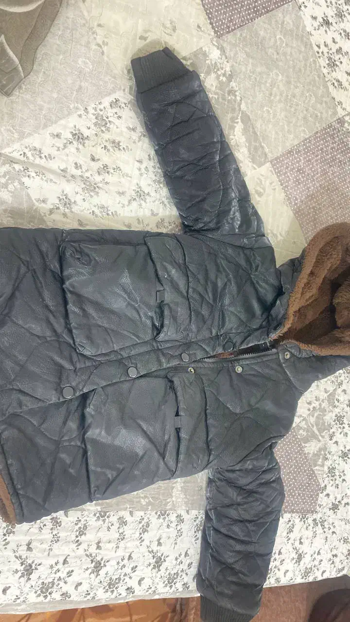 کاپشنو پوتین سایز۳۳|کفش و لباس بچه|بانه, |دیوار