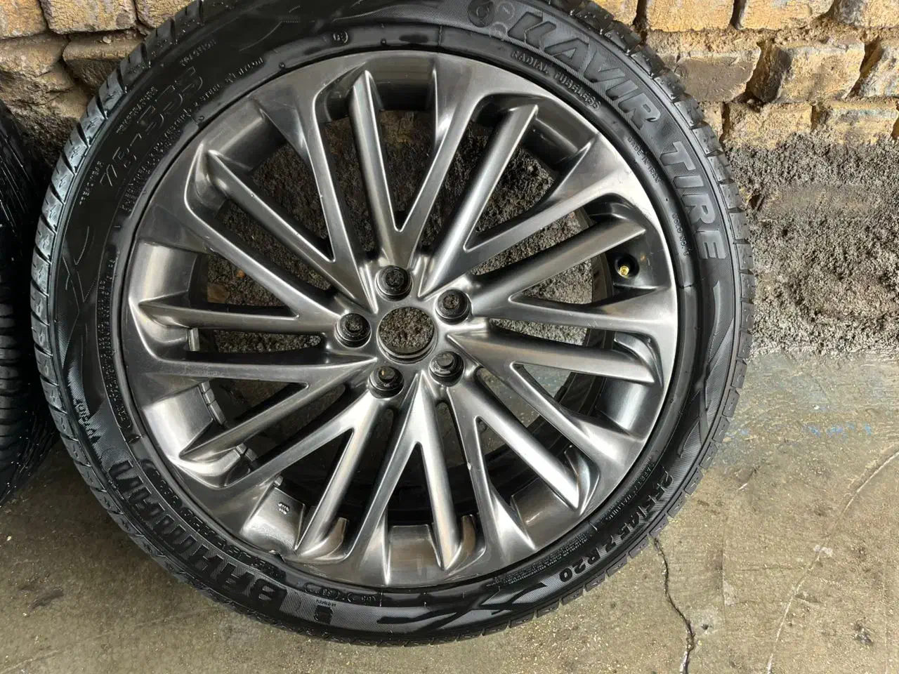 رینگ و لاستیک تویوتا لکسوس پارس دیگنیتی|قطعات یدکی و لوازم جانبی|بیدشهر, |دیوار