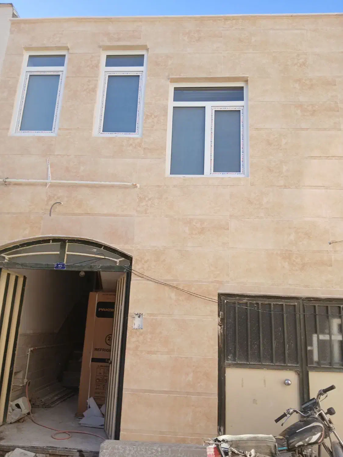 کاشی کاری وسرامیک کاری|خدمات پیشه و مهارت|ساوه, |دیوار