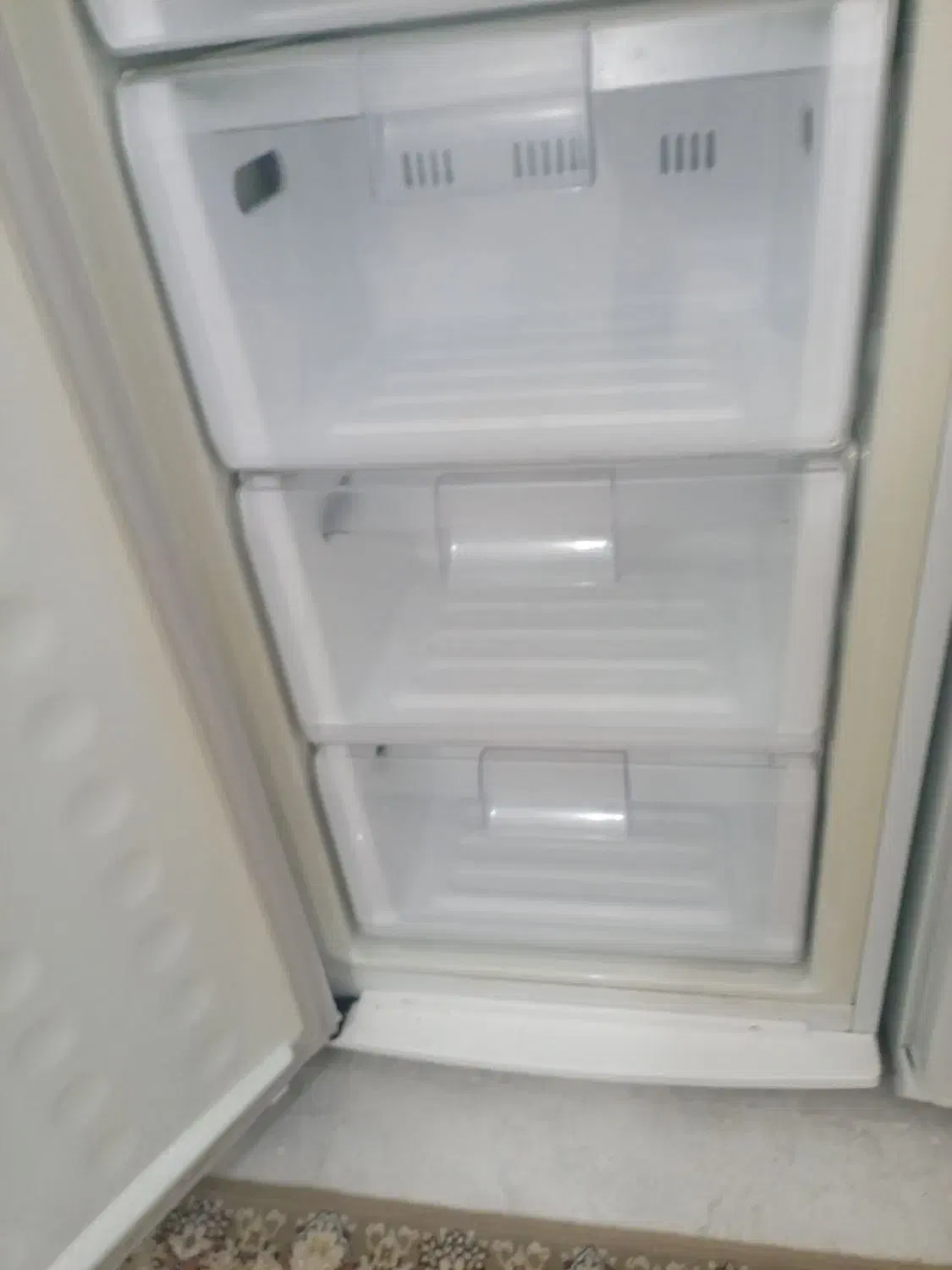 یخچال|یخچال و فریزر|قم, سراجه (۱۵ خرداد)|دیوار