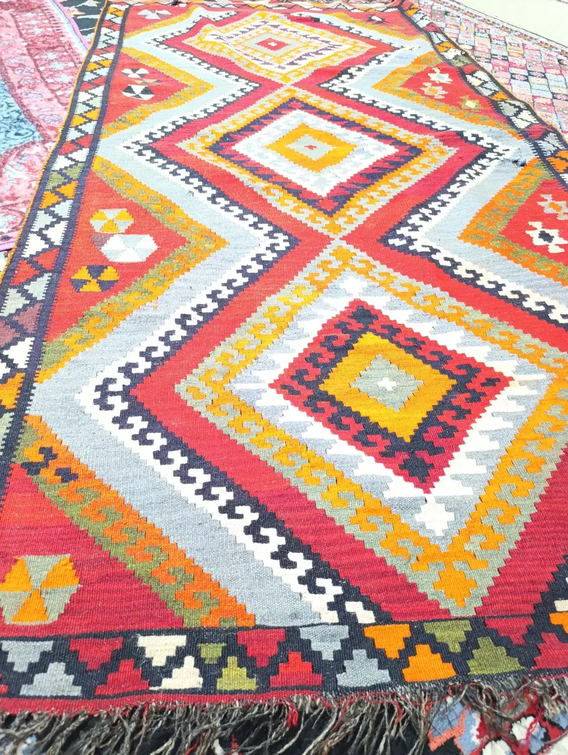 گلیم (جاجیم)دستباف قدیمی|گلیم، جاجیم، گبه|یاسوج, |دیوار