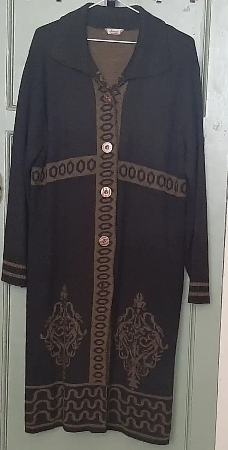 پوشاک زنانه نوی نو|لباس|رشت, گلباغ نماز|دیوار