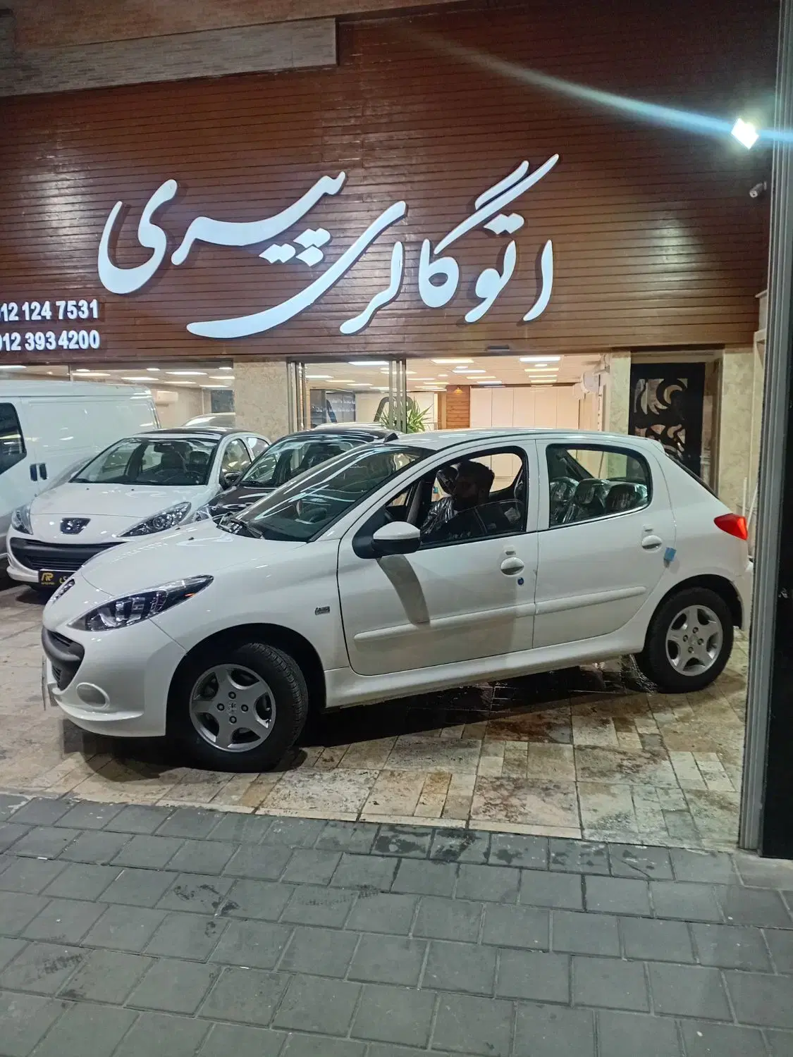 ۲۰۷ خشک فلز اتومات پانا اتومات صفر مدل ۱۴۰۵|خودرو سواری و وانت|تهران, درختی|دیوار
