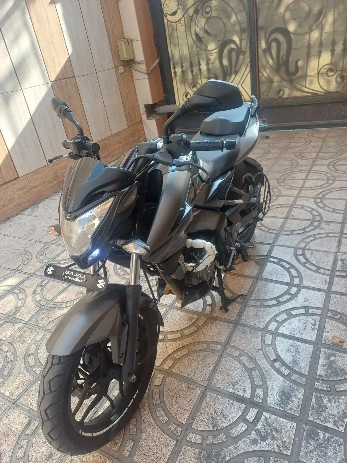 ns200|موتورسیکلت|تهران, کیانشهر|دیوار