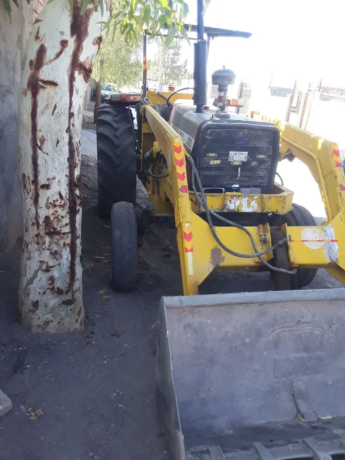 تراکتور بیلداربراکار|خودرو سنگین|بم, |دیوار