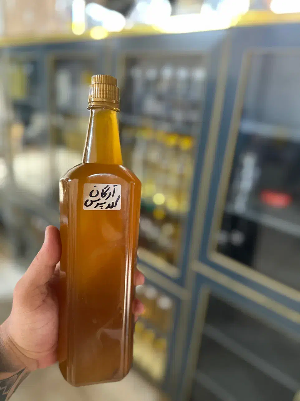 فروش عمده روغن ارده کنجد زیتون نارگیل سیاهدانه و..|عمده‌فروشی|تهران, شهرک گلها (تهرانسر)|دیوار