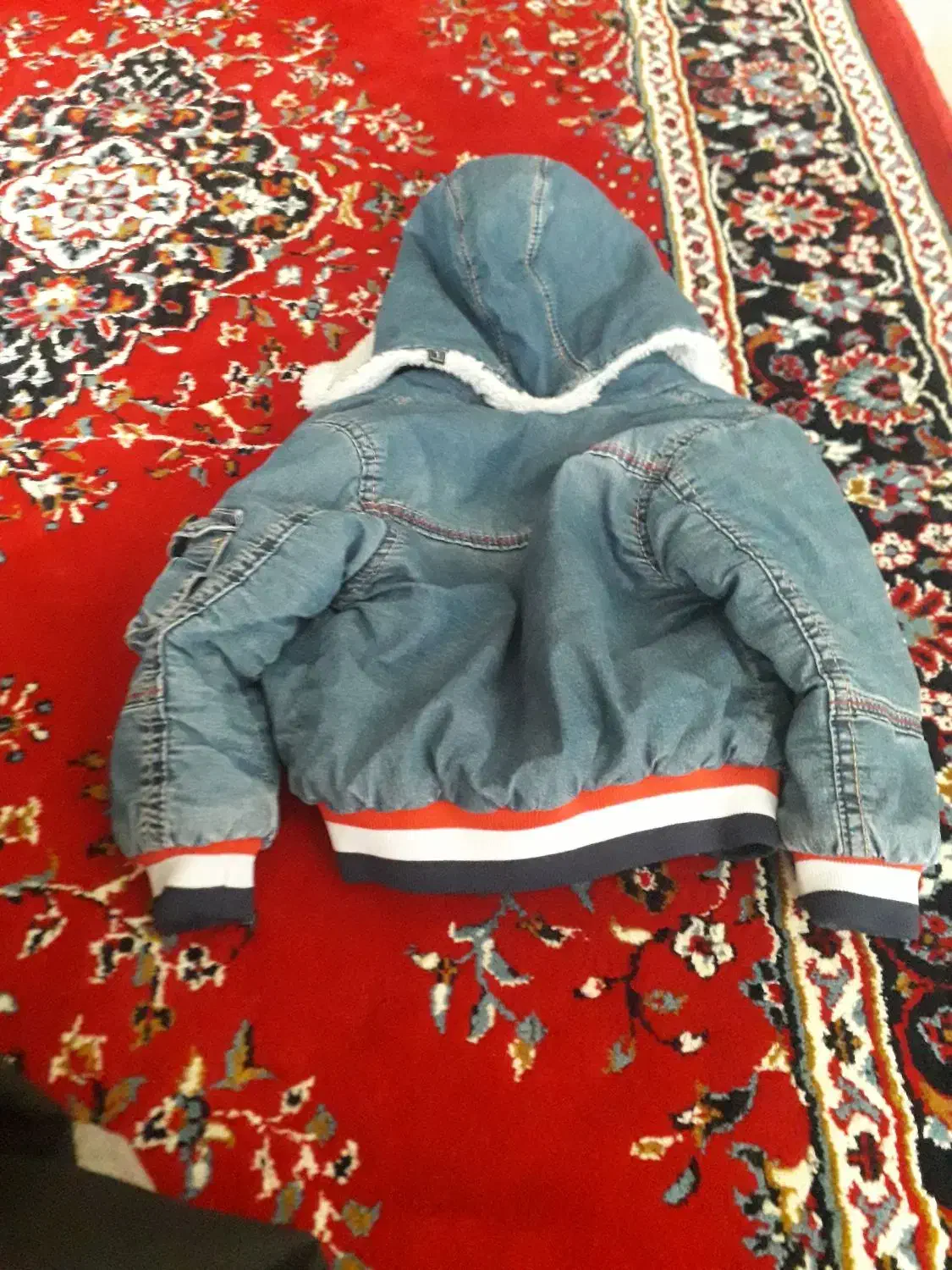 کاپشن بچگانهی|کفش و لباس بچه|سرپل ذهاب, |دیوار