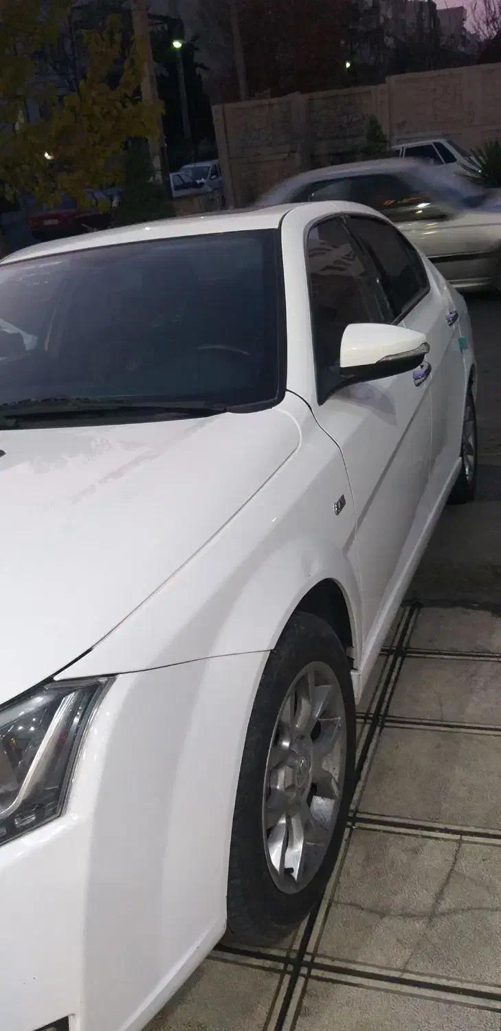 دنا پلاس اتومات مدل ۱۴۰۱|خودرو سواری و وانت|کرج, فاز ۳ گوهردشت|دیوار