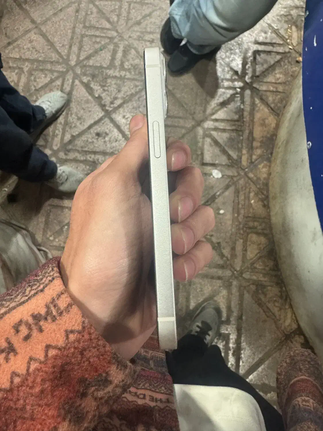 آیفون 13 نرمالch|موبایل|سنندج, |دیوار