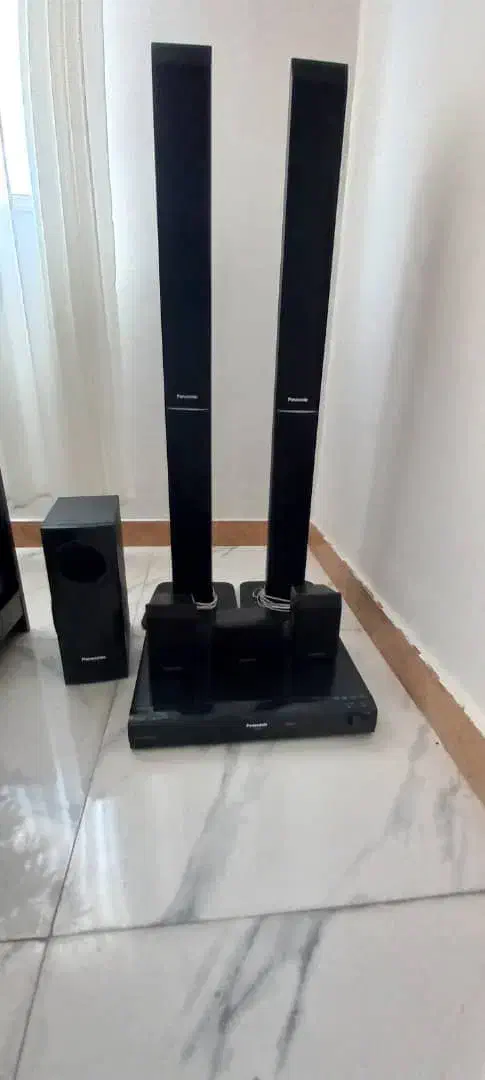 سینما خانواده به همراه DVD و ۵ عدد باند|سیستم صوتی خانگی|رشت, لاکانی|دیوار