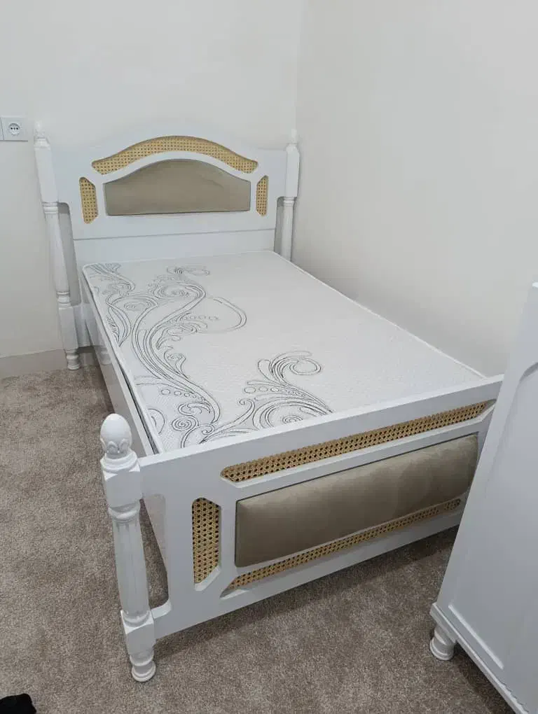 تخت مدل حصیری|تخت و صندلی بچه|تبریز, |دیوار