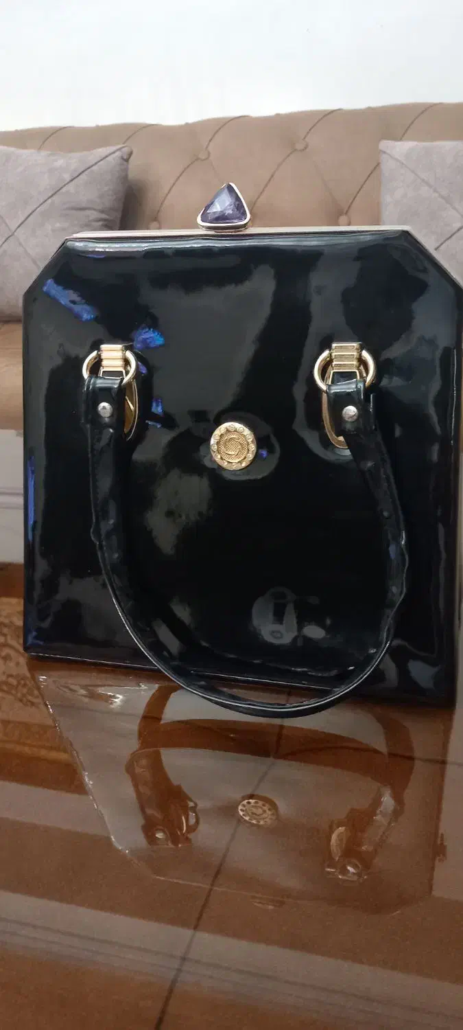 کیف مجلسی|کیف، کفش، کمربند|تبریز, |دیوار