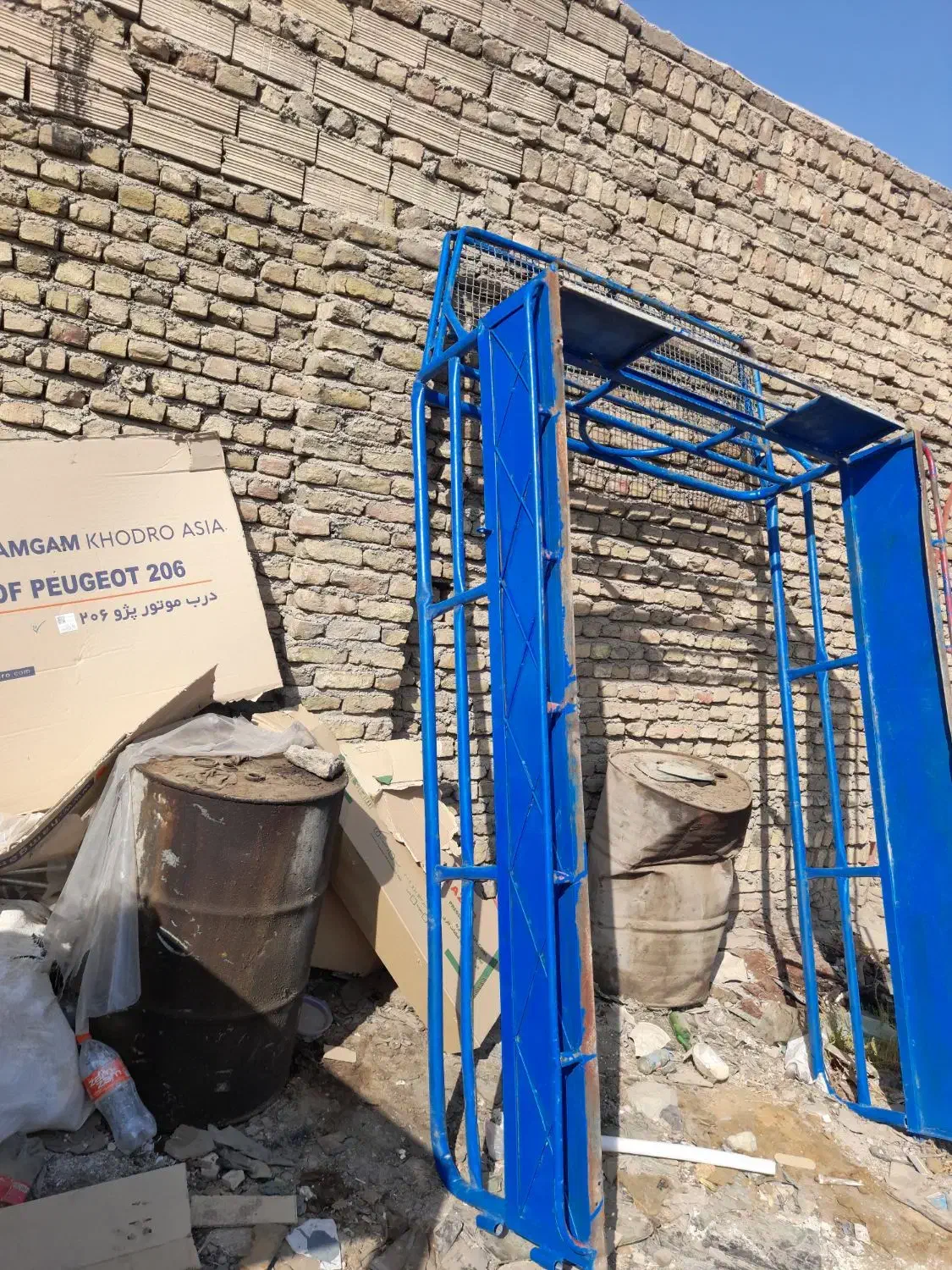 باربند نیسان|قطعات یدکی و لوازم جانبی|قرچک, فردیس|دیوار