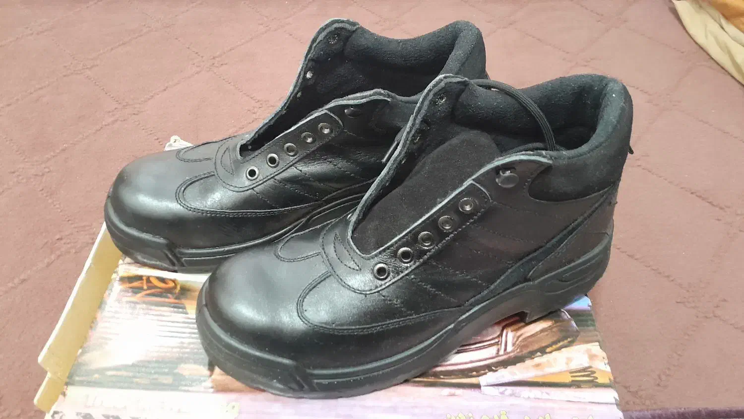 کفش کار  برند بهشتیان|کیف، کفش، کمربند|زرین دشت (فارس), |دیوار