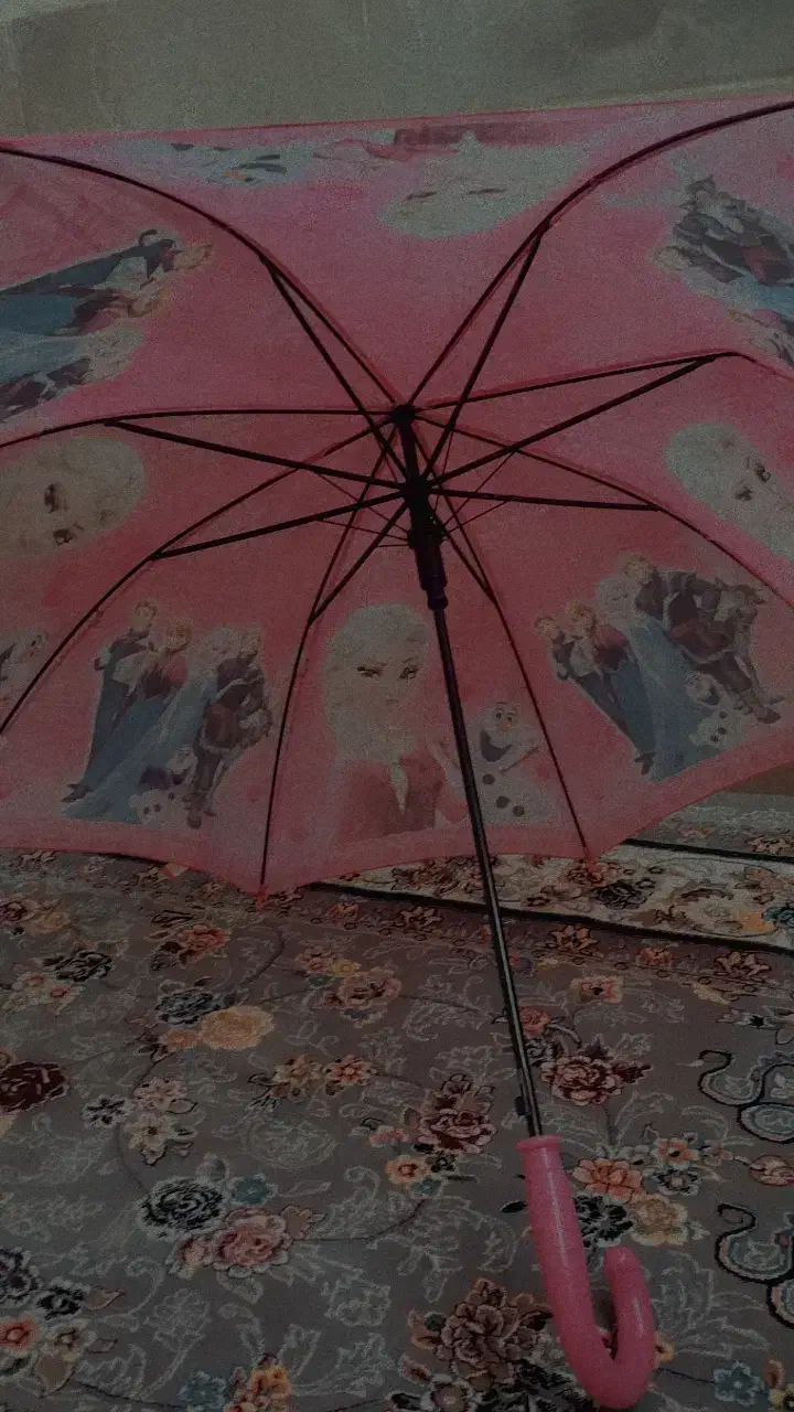 چتر دخترانه خاص|کفش و لباس بچه|قم, نیروگاه|دیوار