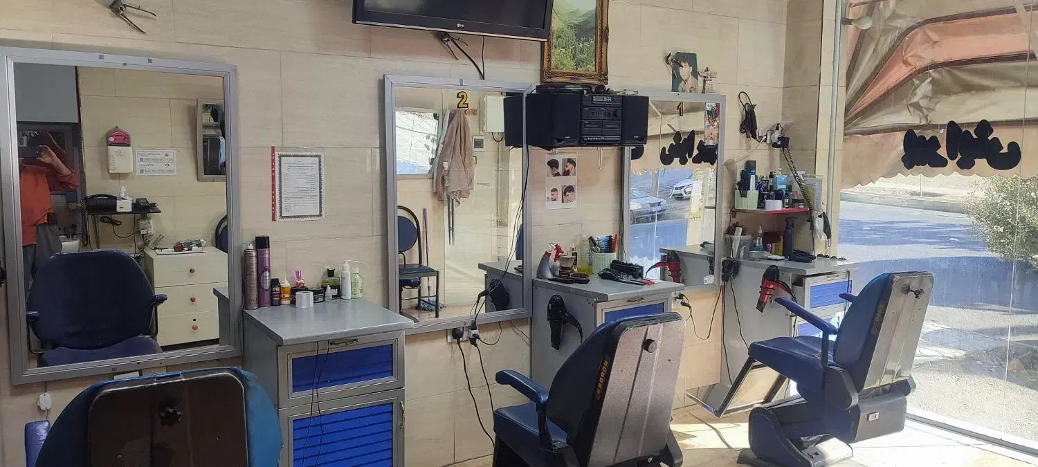 همکارآقا آرایشگر ماهر(درصدی)|استخدام درمانی، زیبایی، بهداشتی|کرج, شهرک آسمان|دیوار